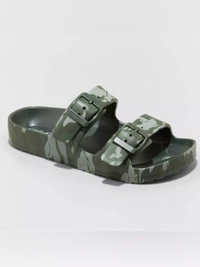 Cat & Jack Green Camouflage Buckle Sandals Size 13